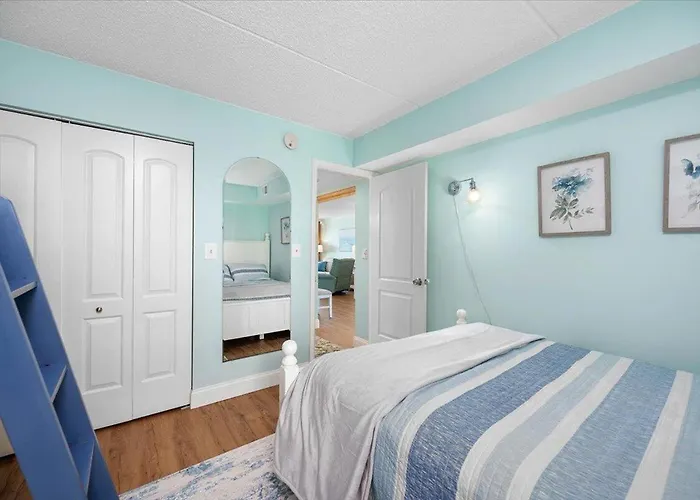 Towers-direct Ocean Front Views From Your Private Balcony And Renovated Condo!