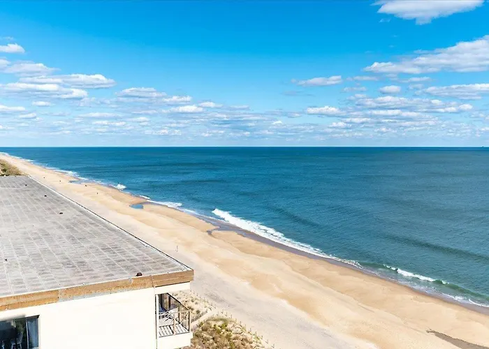 Holiday home Towers-direct Ocean Front Views From Your Private Balcony And Renovated Condo! Ocean City